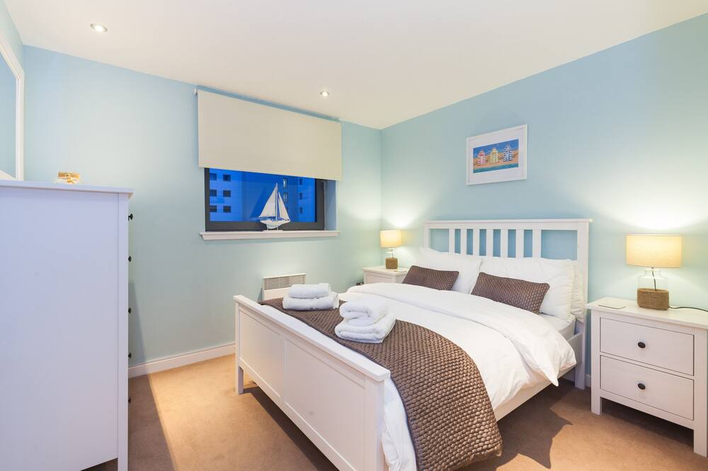 Photo of Others in Newhaven