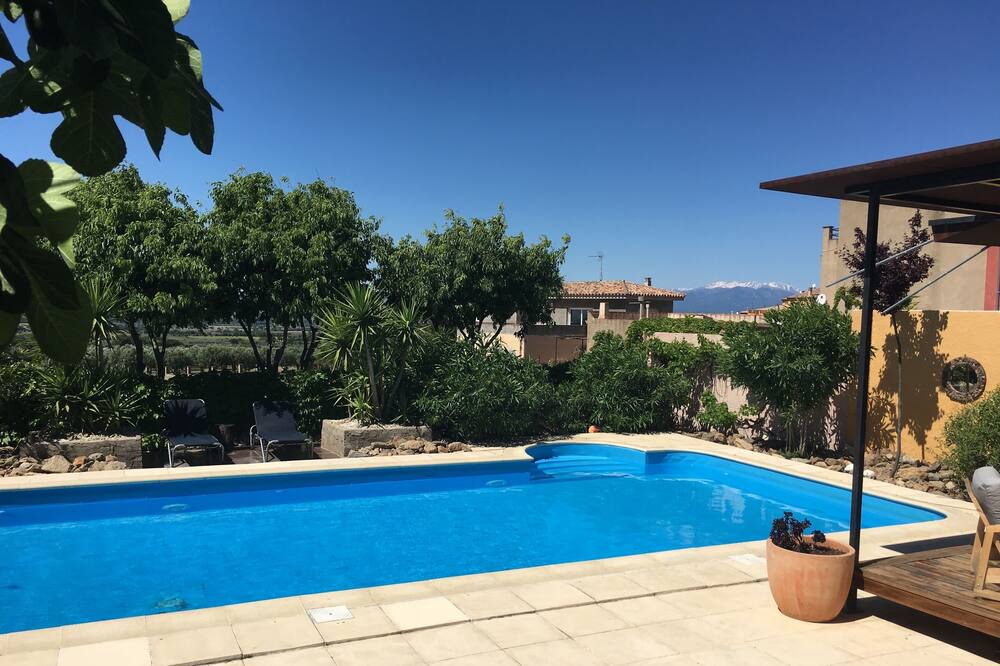 Photo of Outdoor in Palau-Saverdera