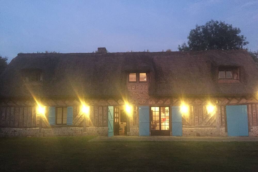 Photo of Outdoor in Beuzeville