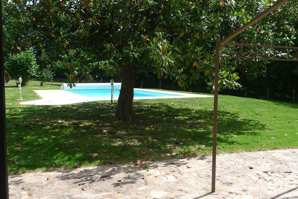 Photo of Outdoor in Landeronde