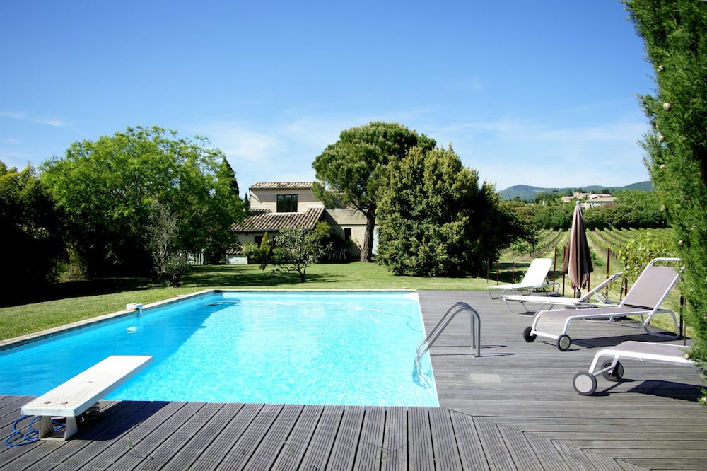 Photo of Outdoor in Taulignan