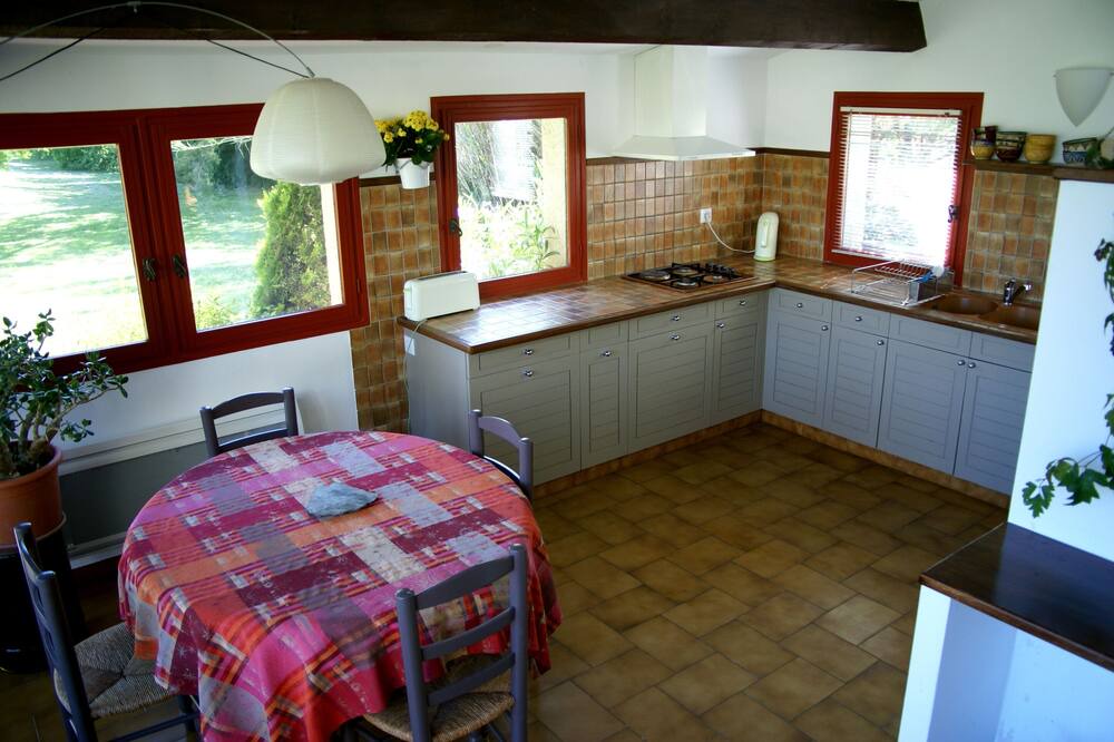 Photo of Others in Taulignan