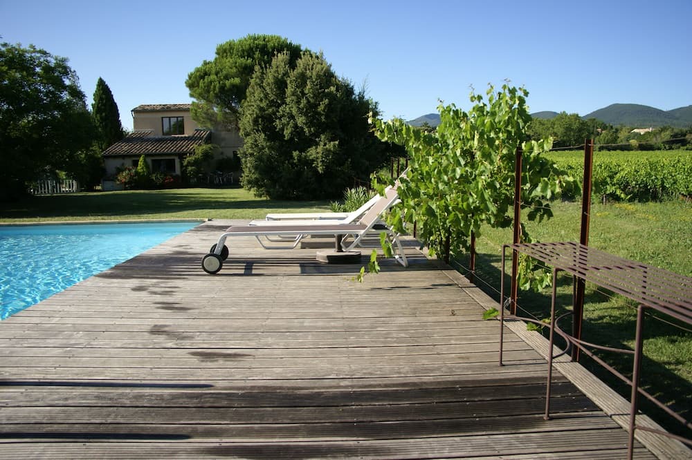 Photo of Outdoor in Taulignan