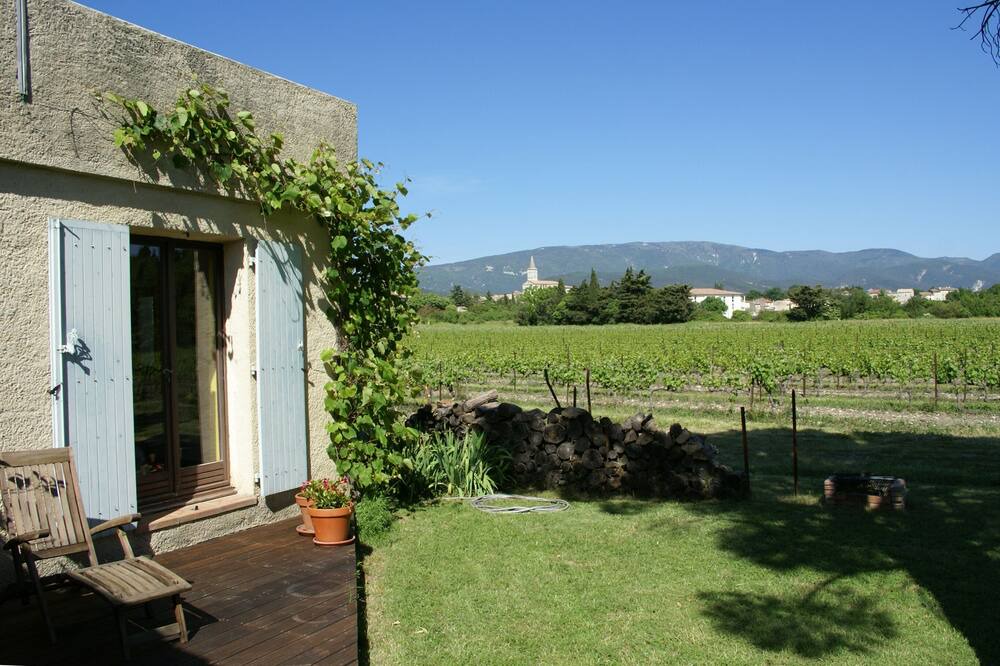 Photo of Outdoor in Taulignan