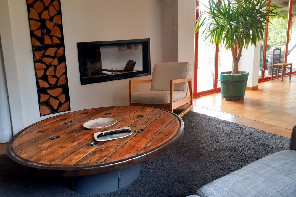 Photo of Others in Taulignan