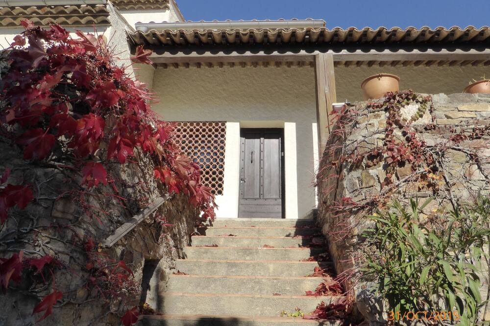 Photo of Outdoor in Caunes-Minervois