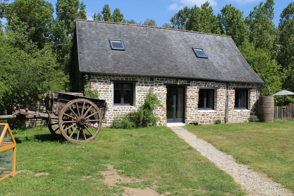 Photo of Outdoor in Larchamp