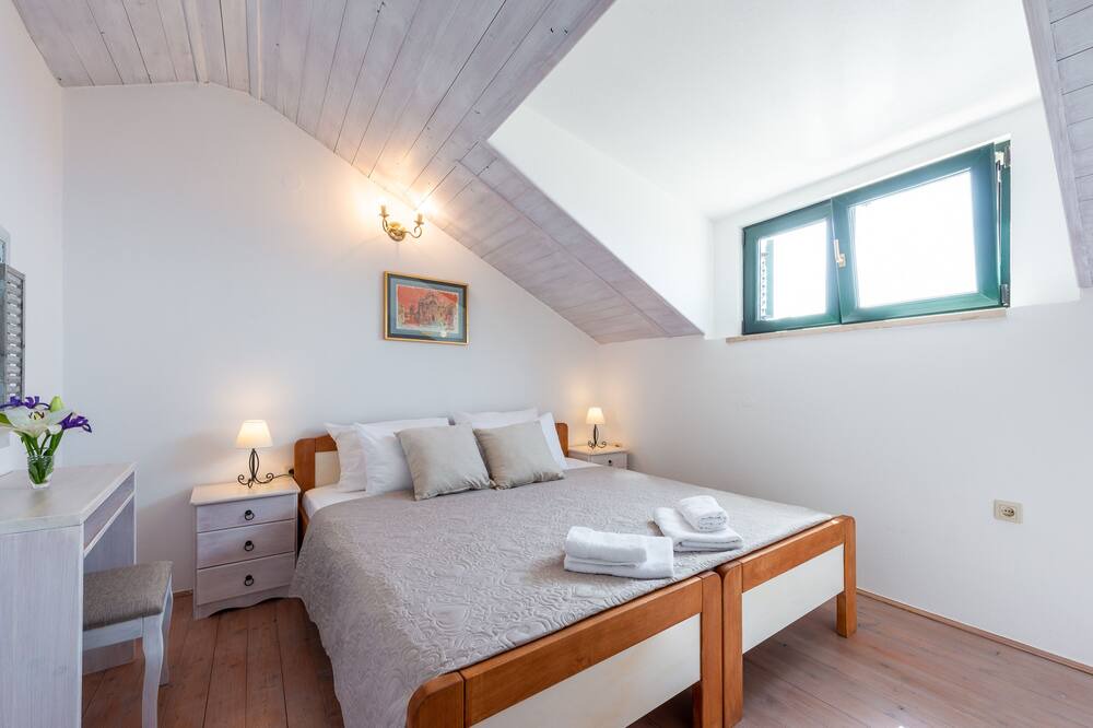 Photo of Bedroom in Mlini