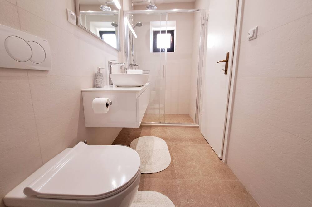 Photo of Bathroom in Mlini