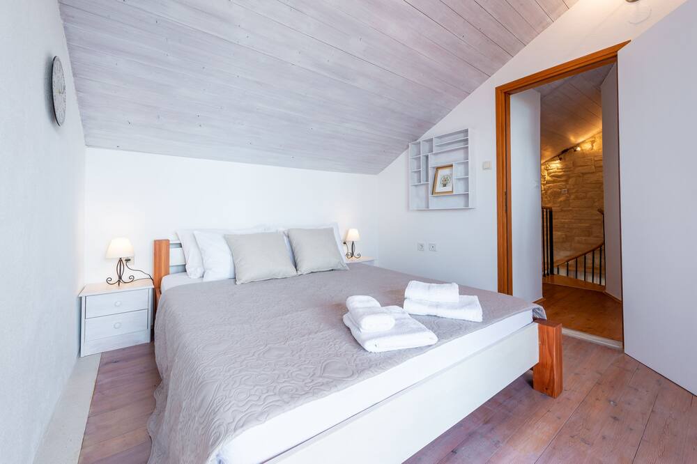 Photo of Bedroom in Mlini