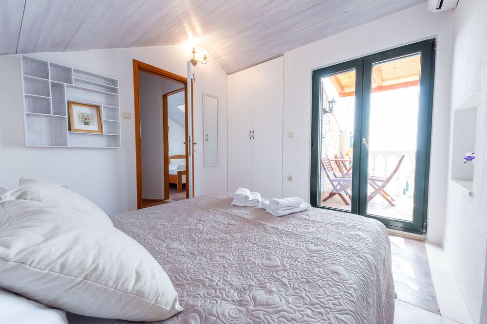Photo of Bedroom in Mlini