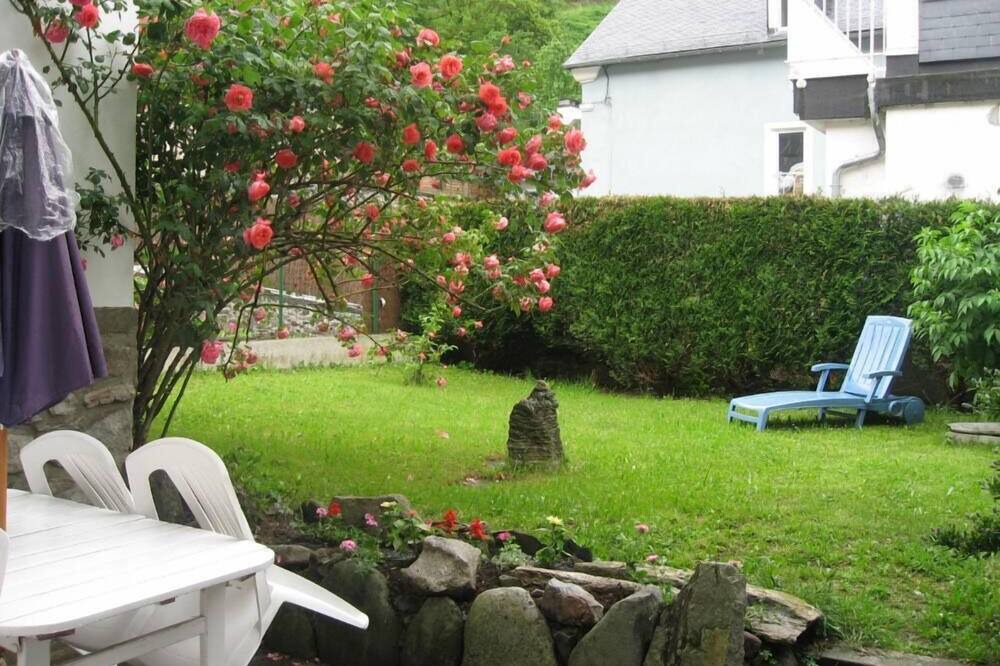 Photo of Outdoor in Esterre