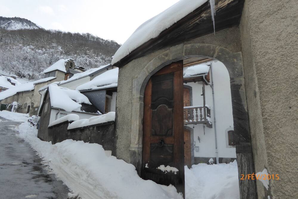 Photo of Outdoor in Esterre