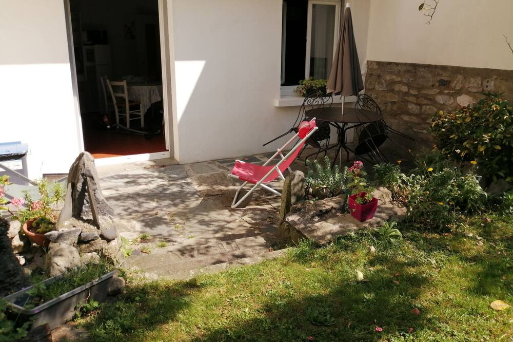 Photo of Patio Balcony in Esterre