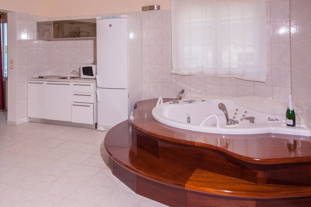 Photo of Bathroom in Okrug Donji