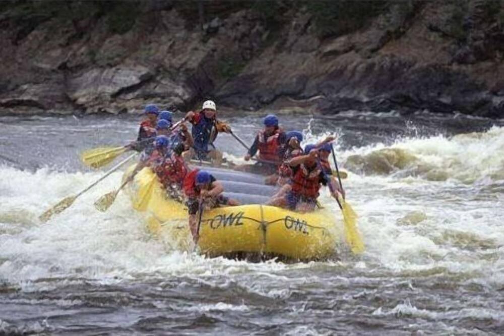 Photo of Others in Montesclado