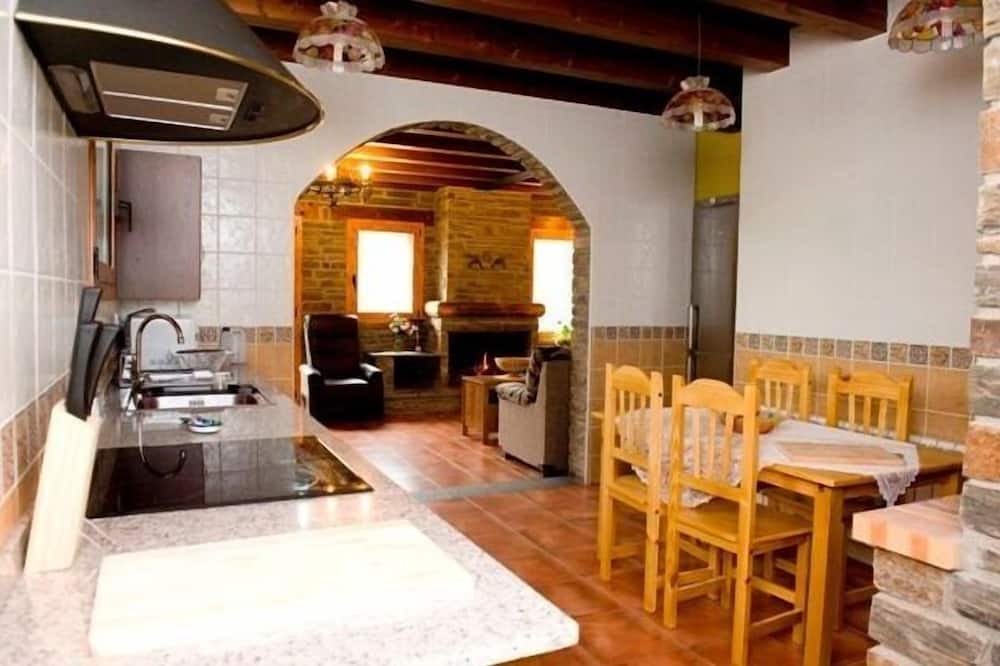 Photo of Kitchen in Montesclado