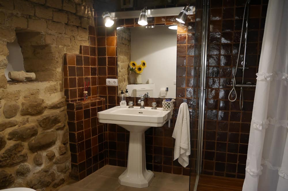Photo of Bathroom in Salas Altas