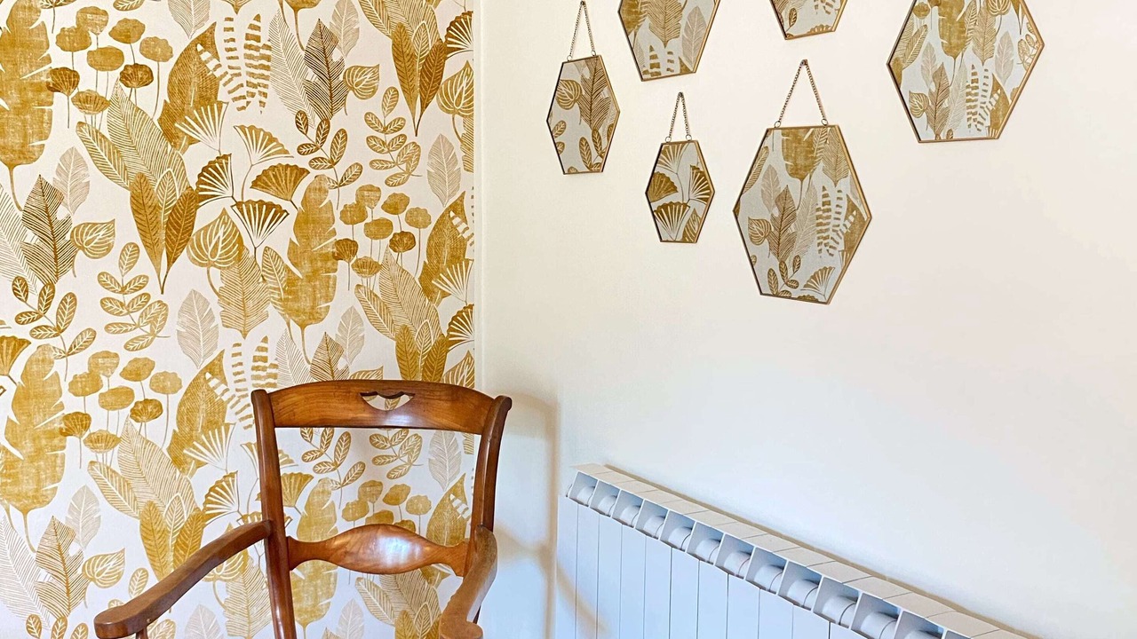 Photo of Others in Issor