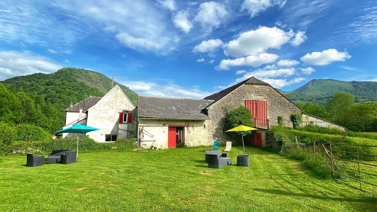 Photo of Outdoor in Issor