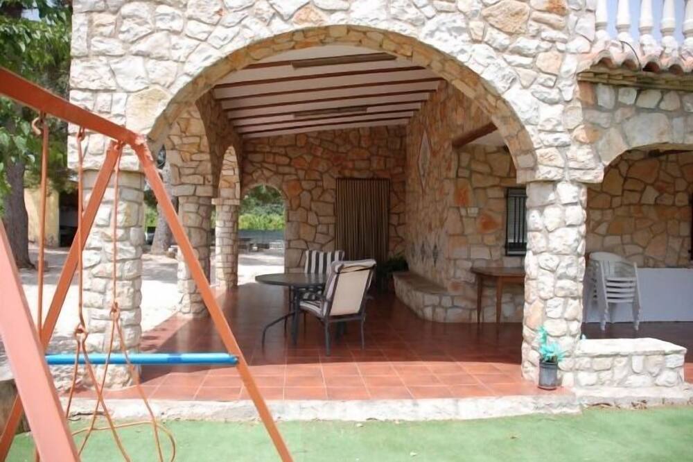 Photo of Patio Balcony in Anna