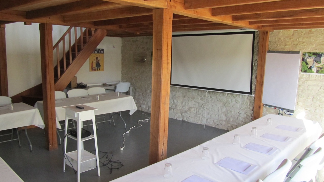 Photo of Others in Saires