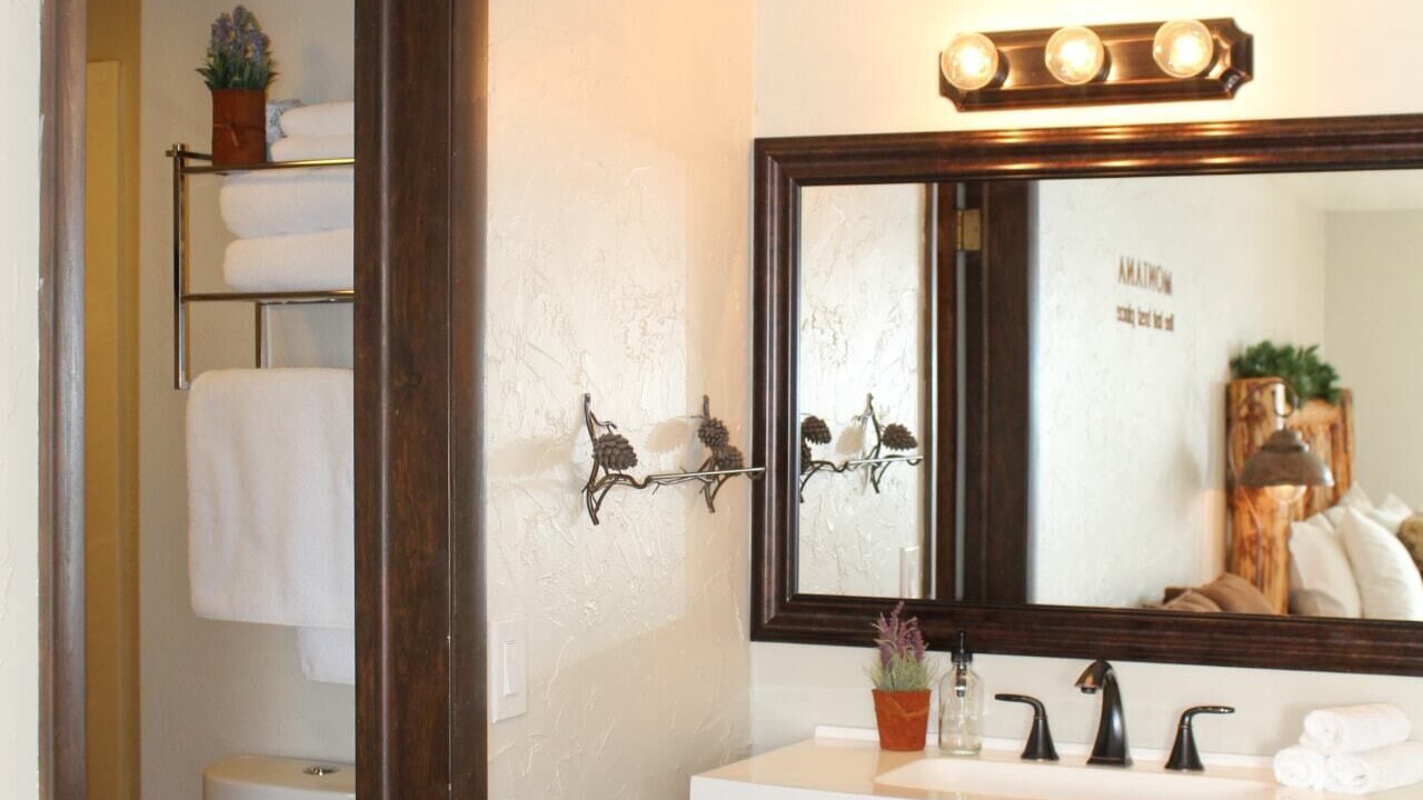 Photo of Bathroom in West Yellowstone