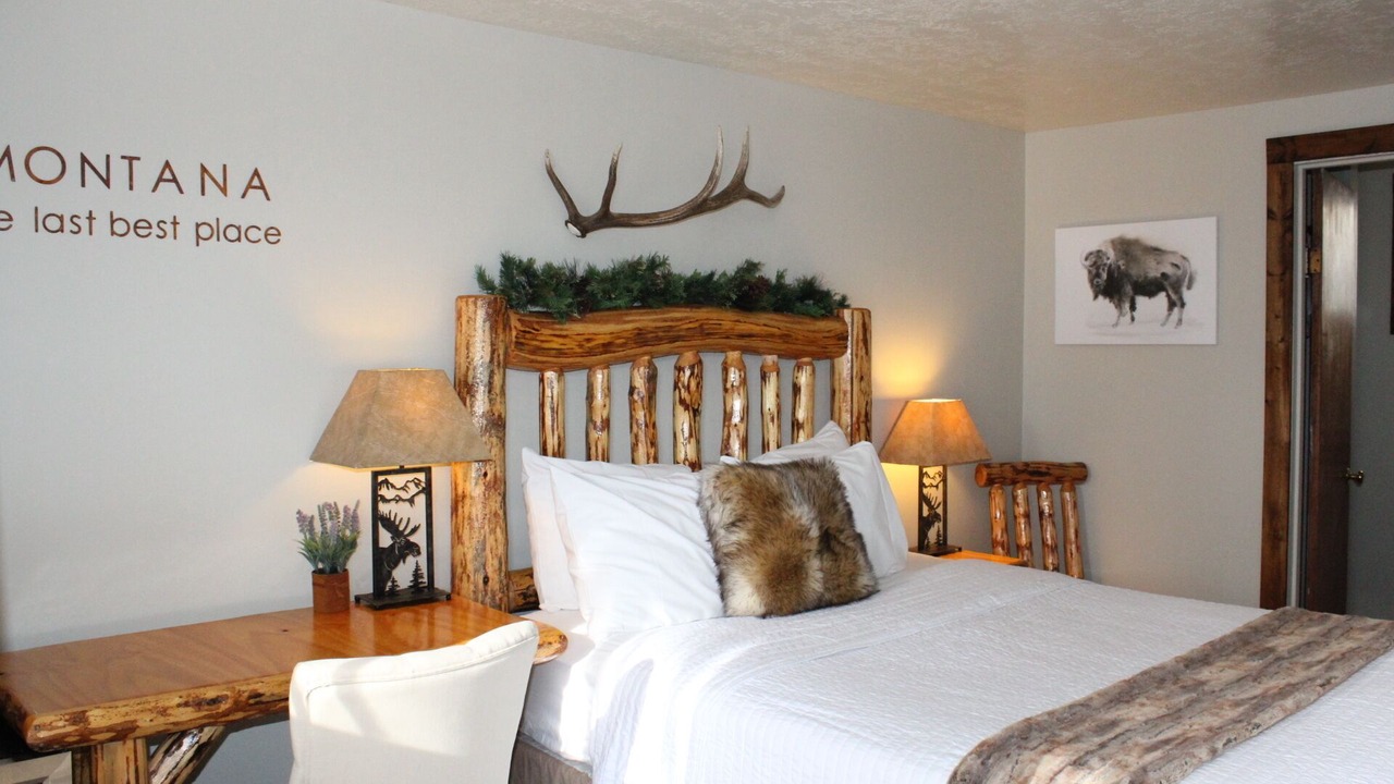 Photo of Bedroom in West Yellowstone