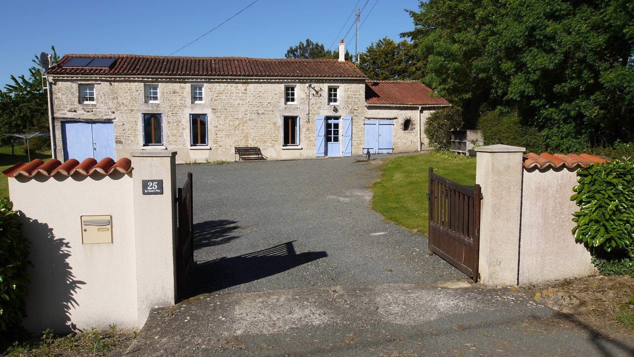 Photo of Outdoor in La Chapelle-Themer