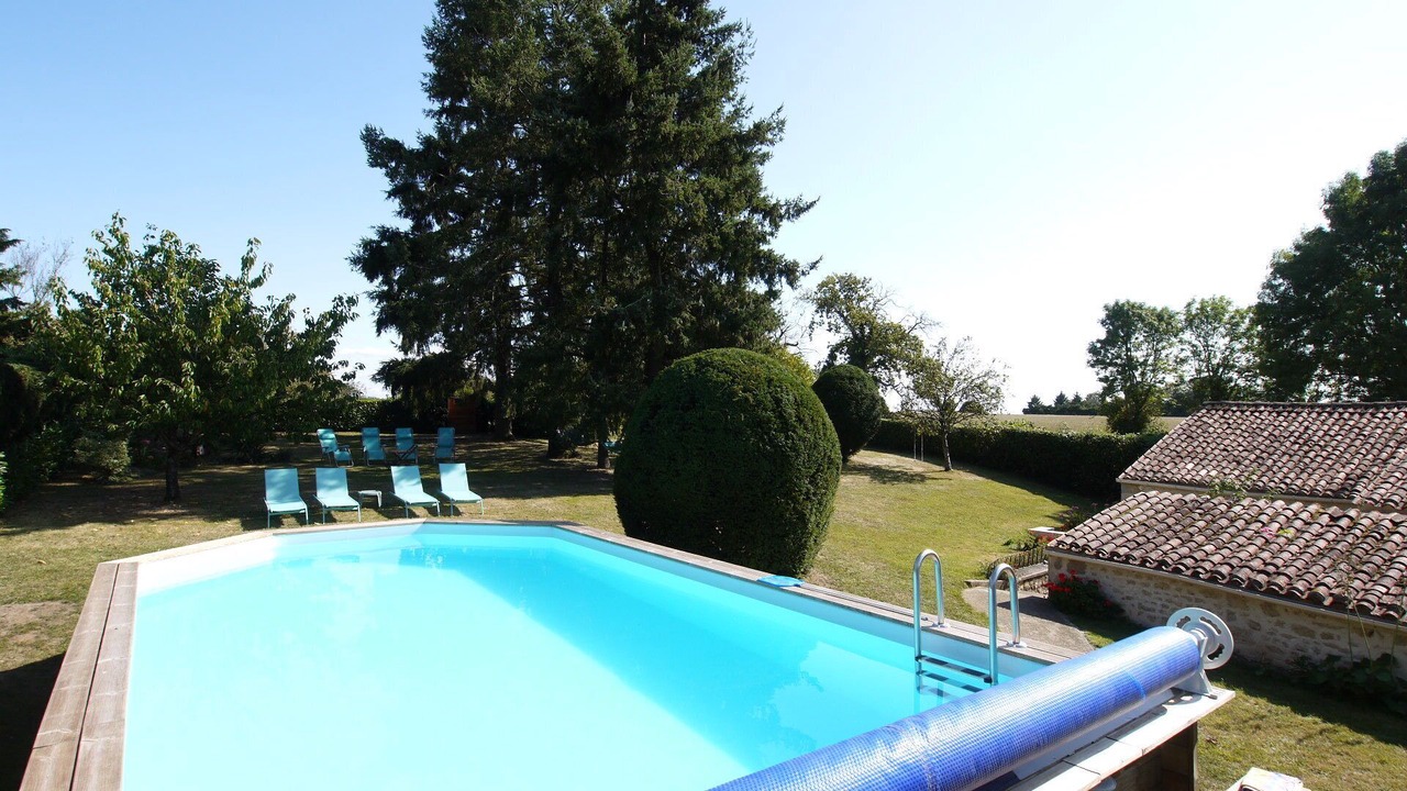 Photo of Outdoor in La Chapelle-Themer