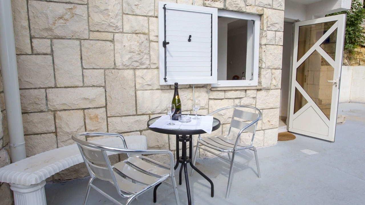 Photo of Patio Balcony in Baska Voda