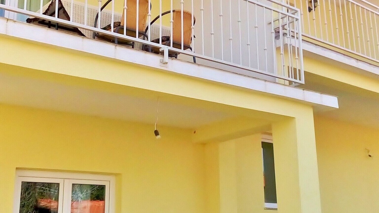 Photo of Outdoor in Nin