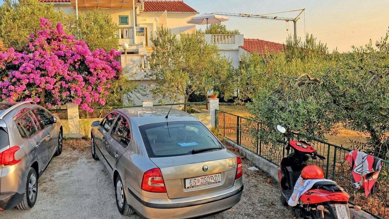 Photo of Outdoor in Sutivan
