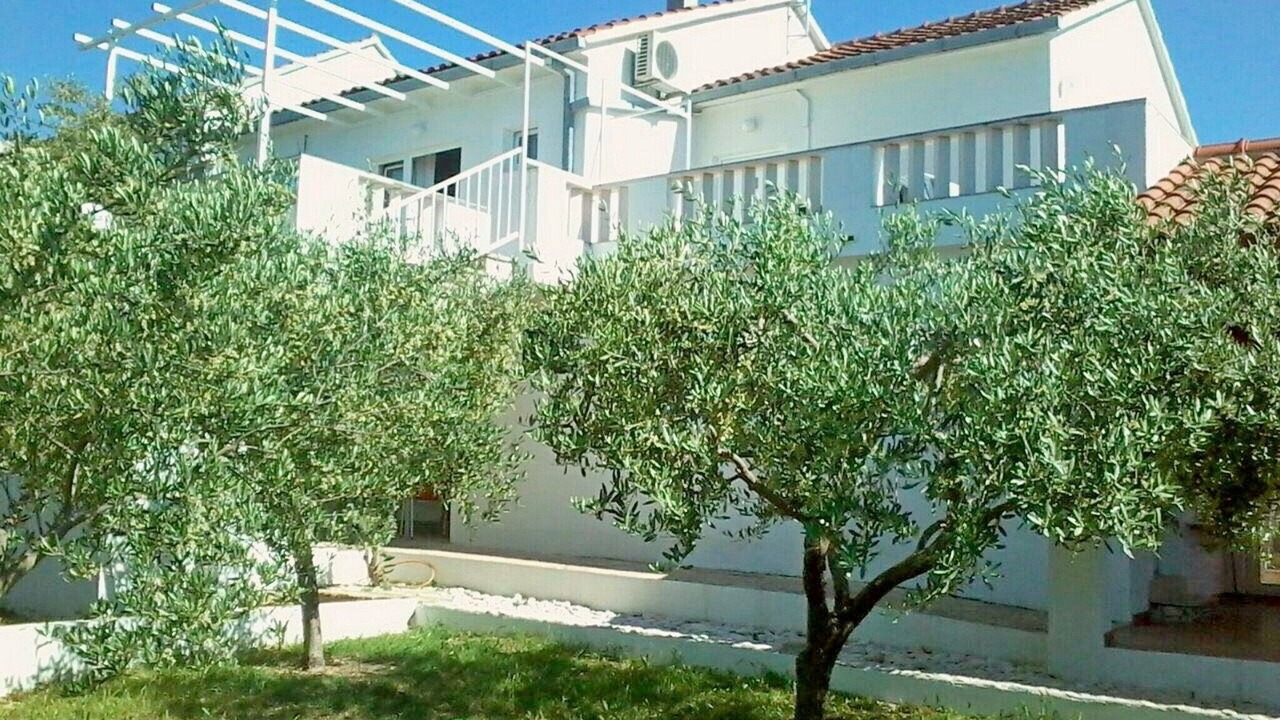 Photo of Outdoor in Sutivan