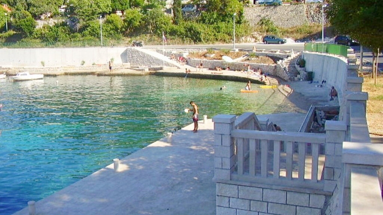 Photo of Others in Cove Tri Zala (Zrnovo)