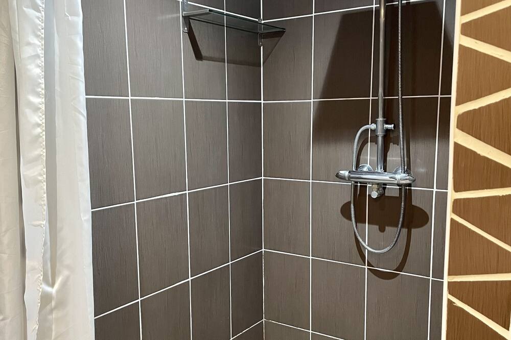 Photo of Bathroom in Argeles-sur-Mer