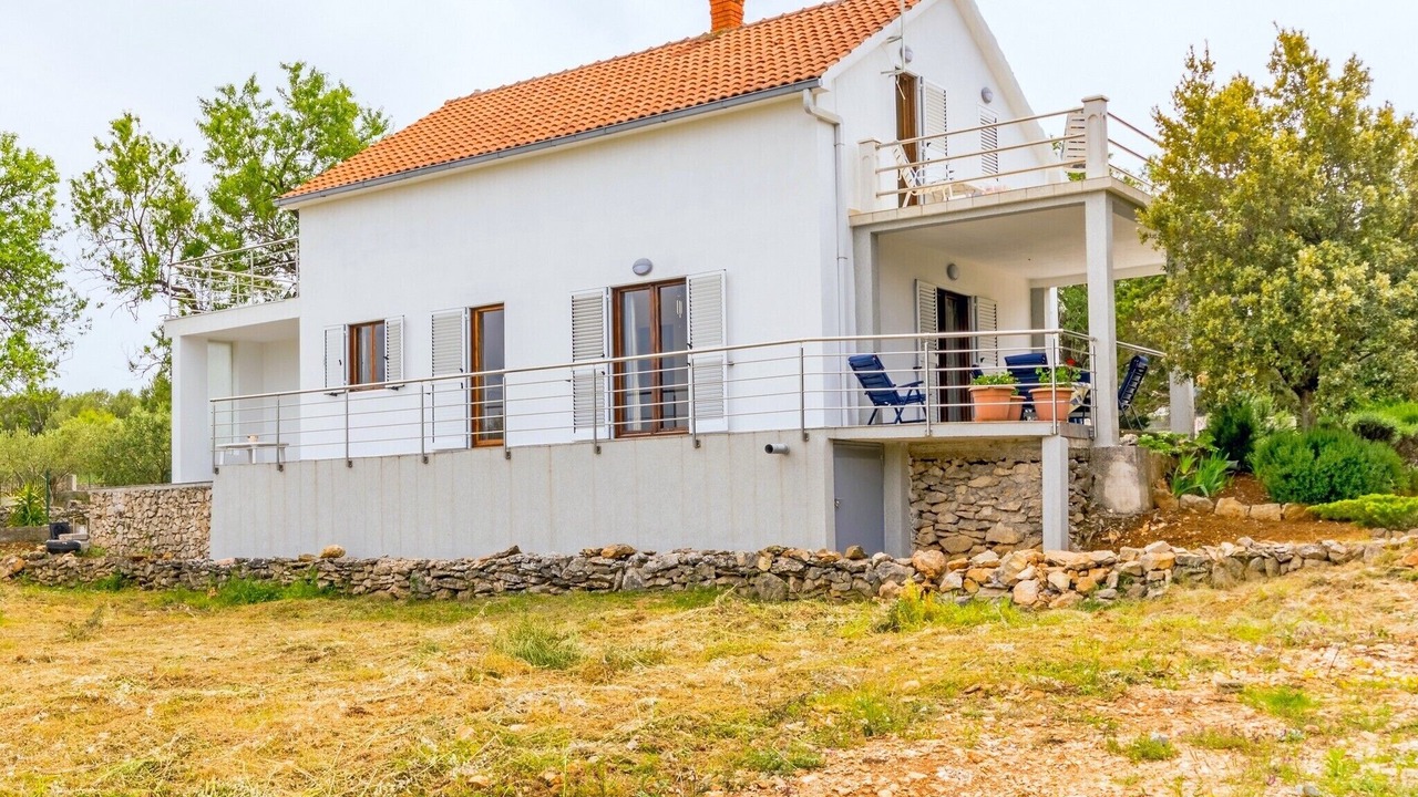 Photo of Outdoor in Cove Makarac (Milna)