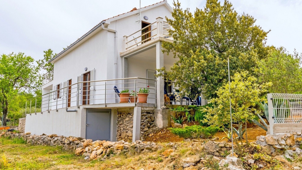 Photo of Outdoor in Cove Makarac (Milna)