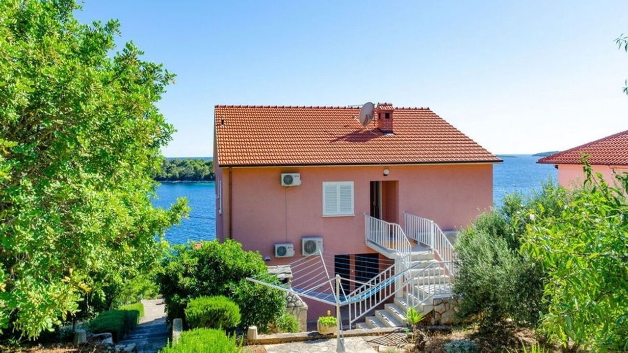 Photo of Outdoor in Blato