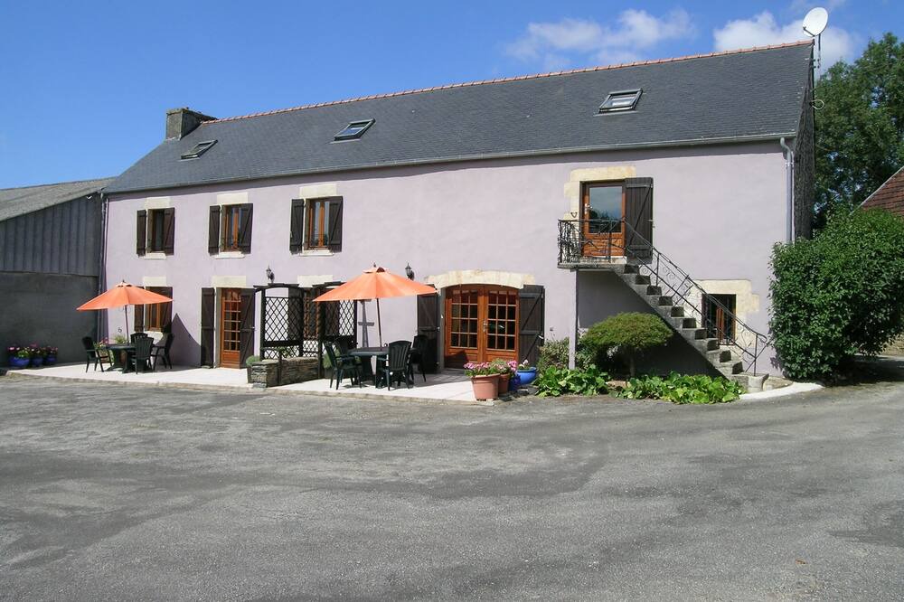 Photo of Outdoor in Saint-Coulitz