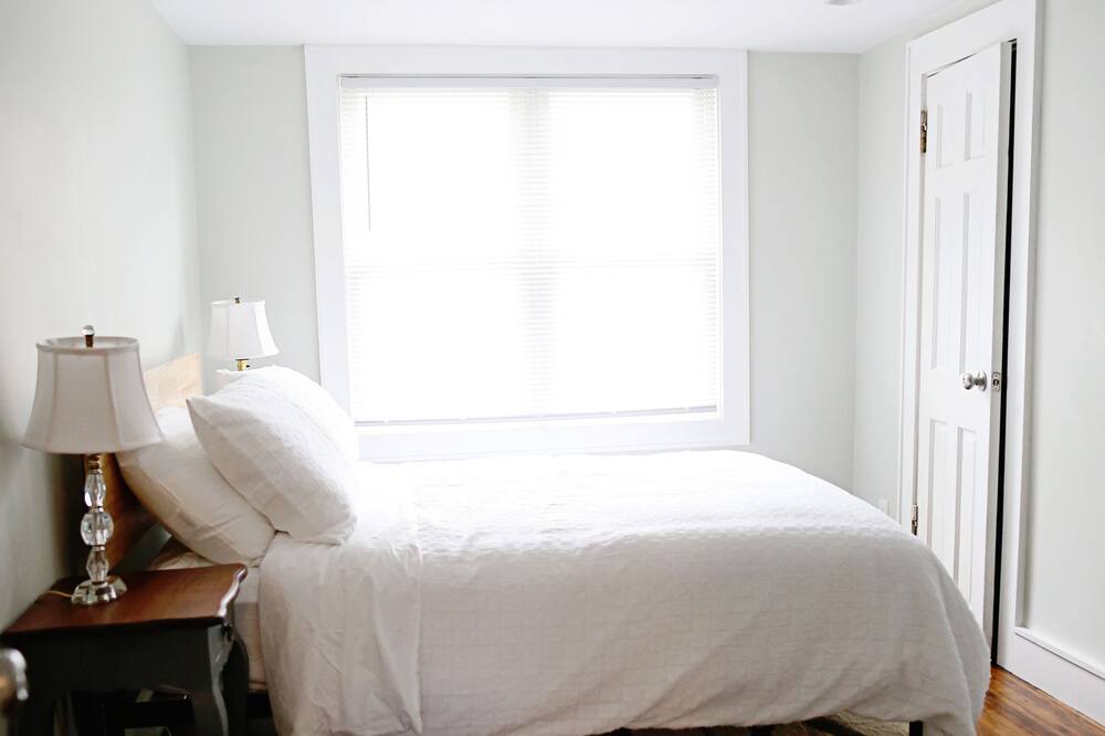 Photo of Bedroom in Poughkeepsie