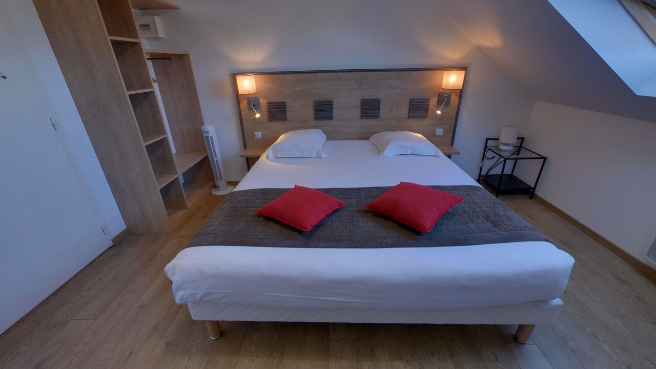 Photo of Bedroom in Beaucouze