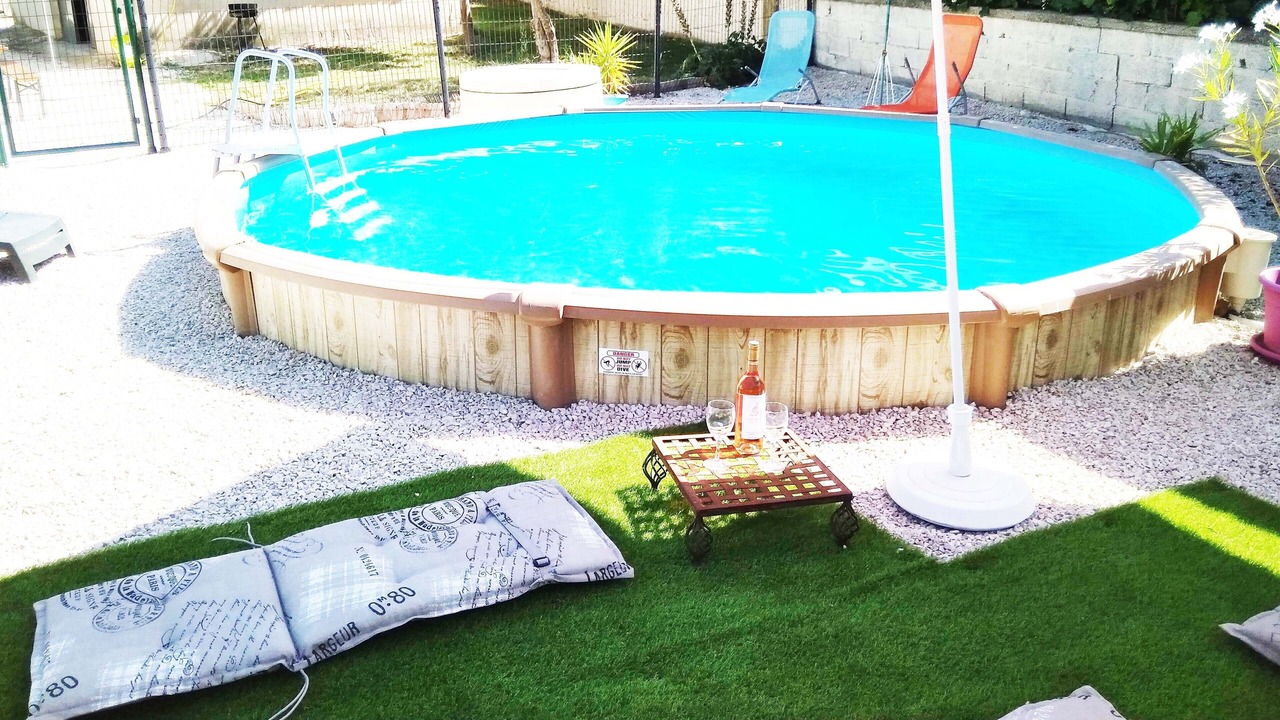 Photo of Outdoor in Saint-Saturnin-les-Avignon