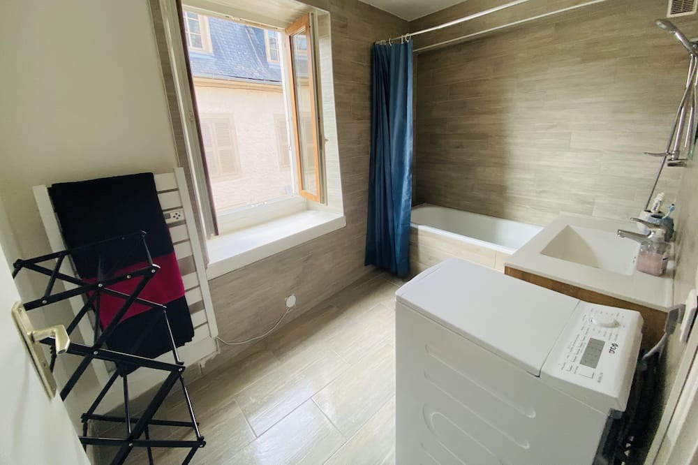 Photo of Bathroom in Saint-Geoire-en-Valdaine