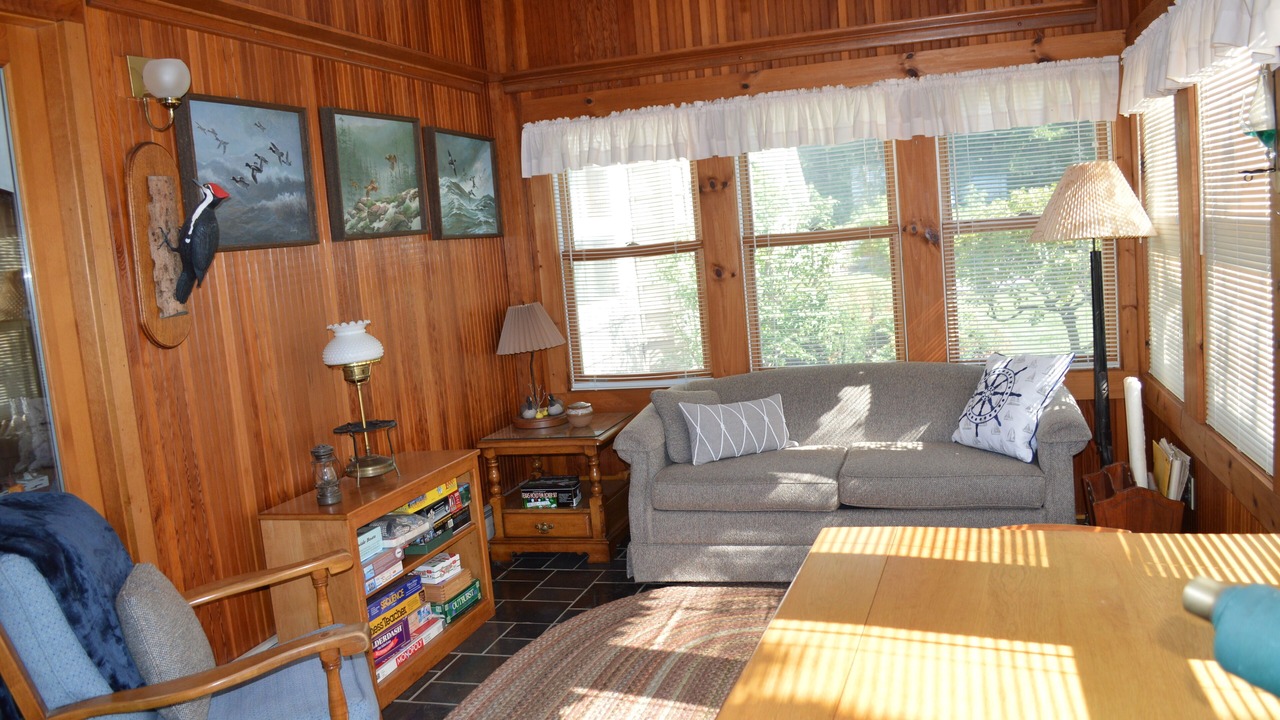 Photo of Livingroom in Alexandria Bay