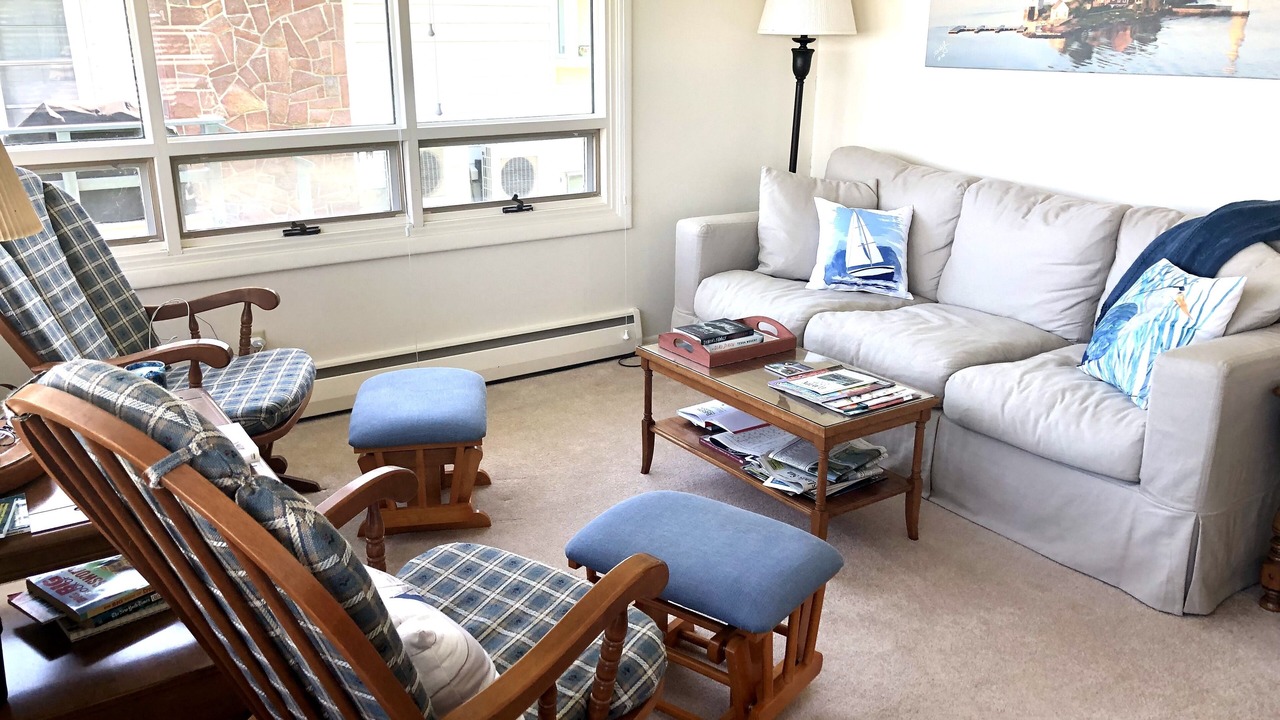 Photo of Livingroom in Alexandria Bay