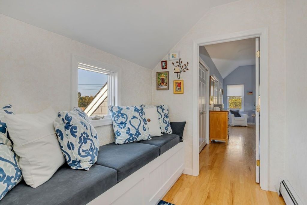 Photo of Livingroom in Provincetown