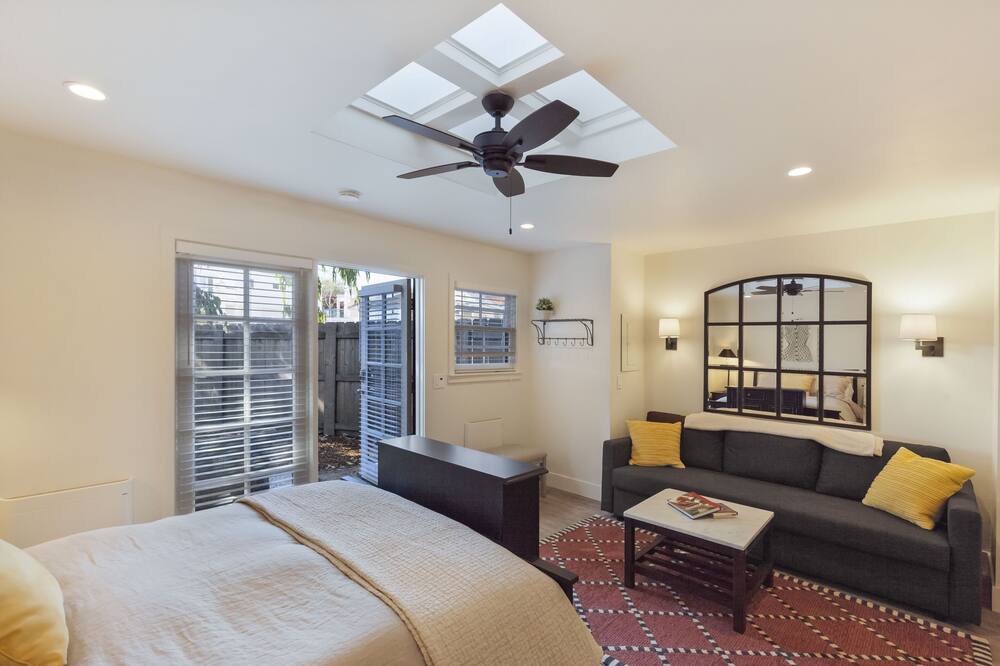 Photo of Bedroom in Del Mar Heights