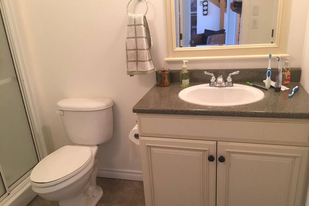 Photo of Bathroom in Orford