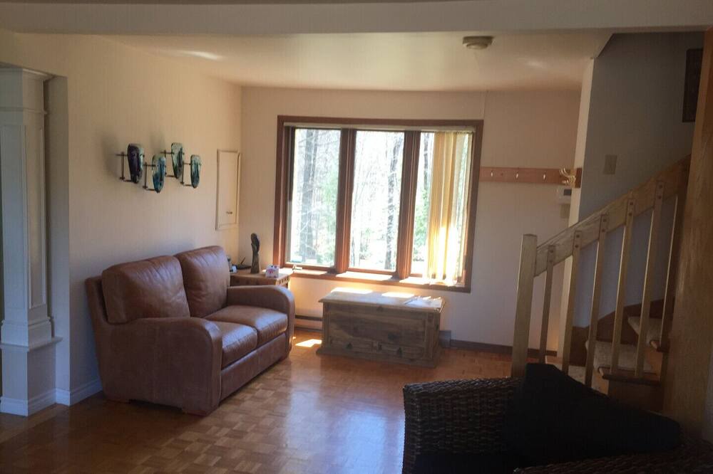 Photo of Livingroom in Orford